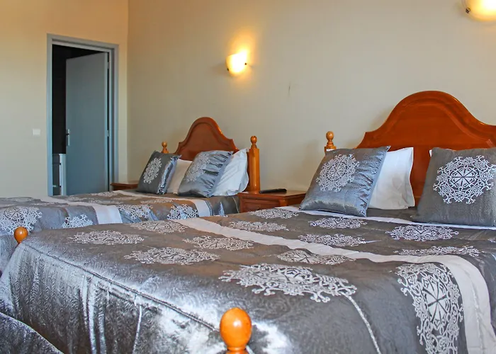 Guest House Henrique VIII 3* Porto