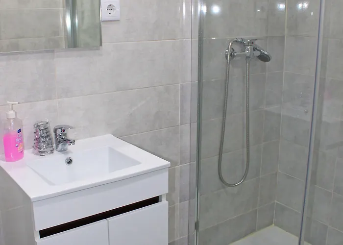 Henrique Viii 3* Porto