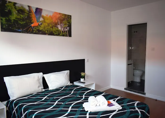 Guest house Guest House Henrique VIII 3*