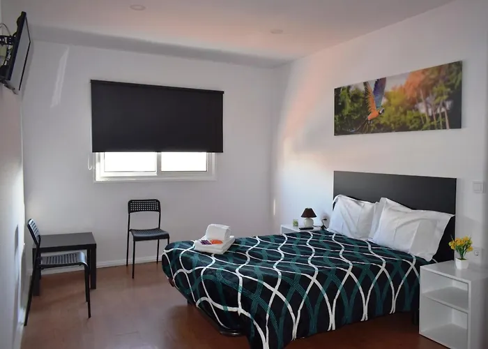 Guest house Guest House Henrique VIII 3*