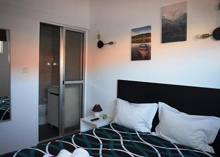 Guest House Henrique VIII 3* Porto