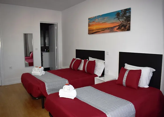 Guest house Guest House Henrique VIII 3*