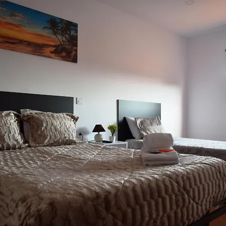 Guest House Henrique VIII 3* Oporto
